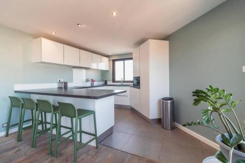 Photo de la galerie de l'établissement George V - Appartement 2 chambres, à Talence