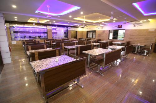 Galería fotográfica de HOTEL REPOSE CHHATRAL en Kalol