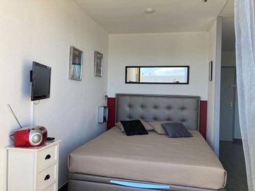 Studio 2, Héliopolis D au village naturiste