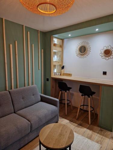 Cosy Haven 5 min from Nice Carnival Hyper-Center!