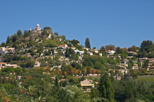 Een luchtfoto van Provence Forcalquier Gîte du Paradis