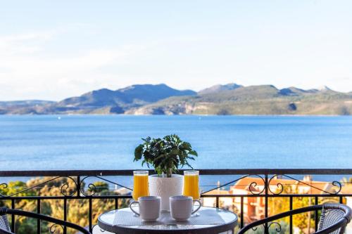 Tasoula's Vista Apartments