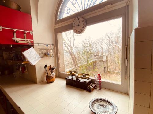 Fotografie z fotogalerie ubytování Château des Tours, 300 m2, vue panoramique v destinaci Ayse