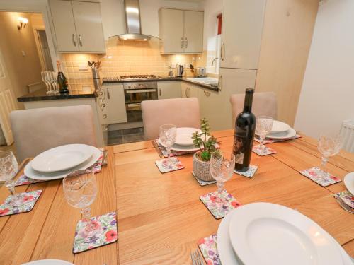 Una cocina o zona de cocina en The Squirrels