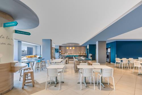 Restaurace v ubytování One Acapulco Costera
