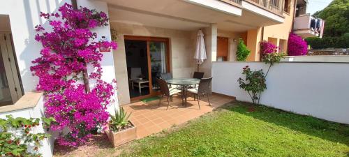 Gestiona2R - Apartamento la Piruca con jardin, ideal familias