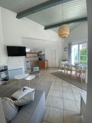 Galeriebild der Unterkunft Vacances au Chateau d'Oléron in Le Château-dʼOléron