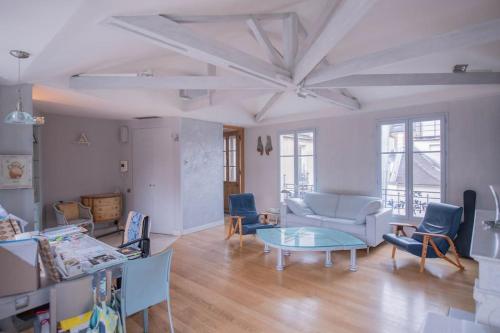 Amazing flat 3 bedrooms Notre Dame