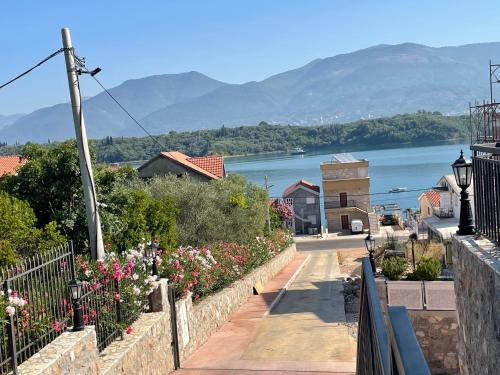 Gallery image of Azure w Private beach in Tivat