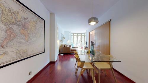 The Collection Barcelona - Modern and bright three-bedroom in Eixample
