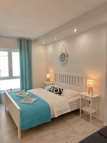 Anamari Apartments