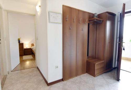 Apartments with parking space Babici, Umag - 22437