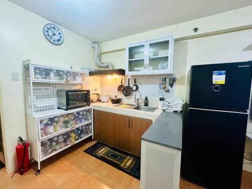 Dapur atau dapur kecil di One Oasis Cagayan de Oro - 2 days stay minimum