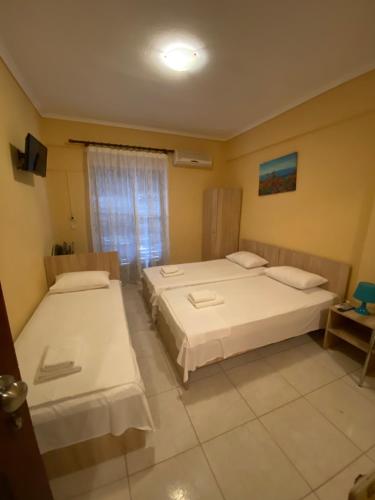 Gallery image of GOLDEN ROOMS in Nea Kalikratia
