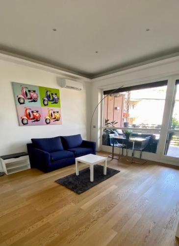 Moderno bilocale con terrazzo