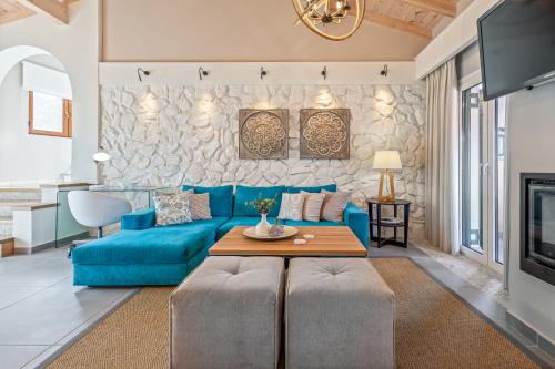 A seating area at Lola's House