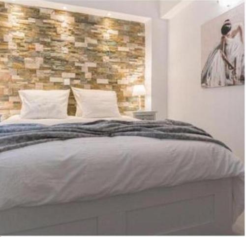 Postel nebo postele na pokoji v ubytování Rhodes Center Luxurious Penthouse