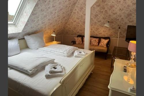 Postel nebo postele na pokoji v ubytování Studio-Apartment 29 beim Saseler Markt frisch renoviert