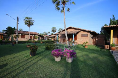 Porto Preguiças Resort — Property building