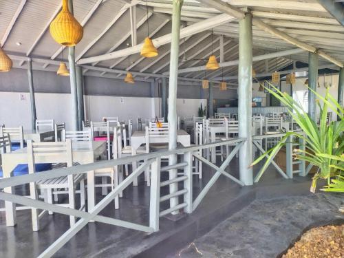 Restaurace v ubytování DALAWELLA BEACH RESORT