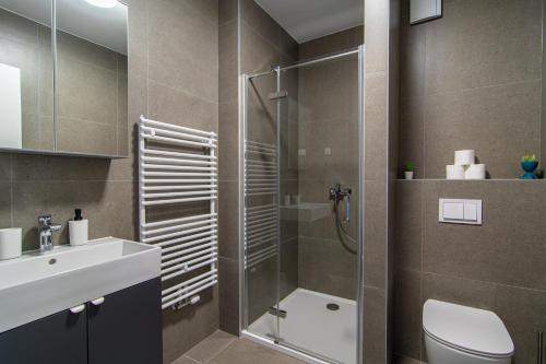 Flexible SelfCheckIns 67 - Zagreb - Loggia - Brand New - Luxury - Garage