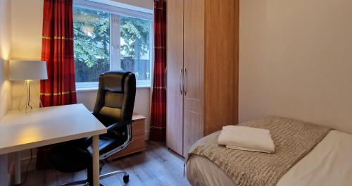 Posedenie v ubytovaní 2 Bed Apartment in Leafy Sandymount Dublin 4