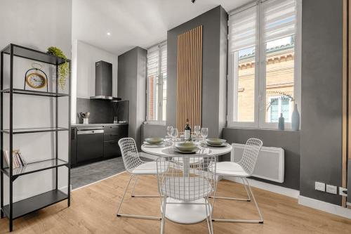 Coin salon dans l'établissement ღ Le Lormian - Design & Confortable - Capitole