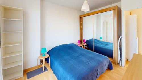 Postel nebo postele na pokoji v ubytování ANCRE - Appartement de Vacances Vue Mer