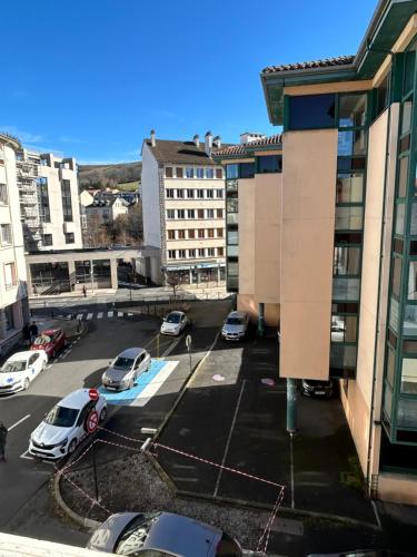 Photo de la galerie de l'établissement Confortable T3 juste rénové au cœur d’Aurillac, à Aurillac