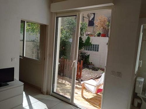 T3 53m² dans maison ville, terrasse, jardinet