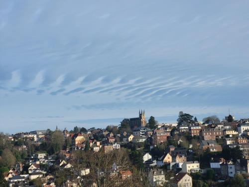 Photo de la galerie de l'établissement Appartement de charme et jardin, à Bihorel