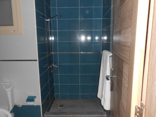 Ένα μπάνιο στο Fox House Beach Resort & Spa El Gouna