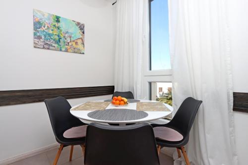 Apartments with WiFi Opatija - 21787