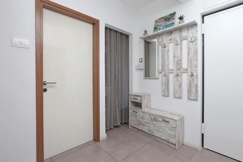 Apartments with WiFi Opatija - 21787