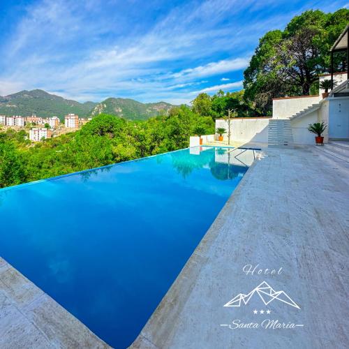 a view of the infinity pool at the villa at Hotel Santa María in Taxco de Alarcón