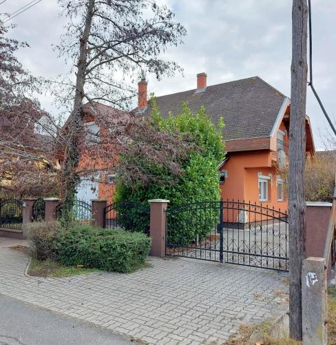 Széplak-szíve Vendégház Siófok