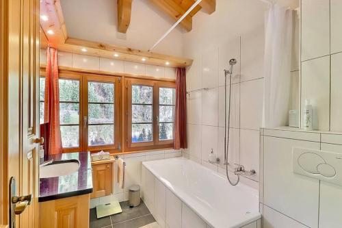 Ένα μπάνιο στο Duplex des Préalpes fribourgeoises