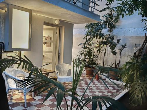Casa Mushidora: Art Retro Chic Luxury Apartment