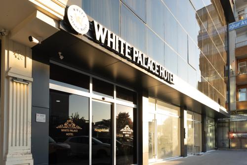White Life Palace Hotel