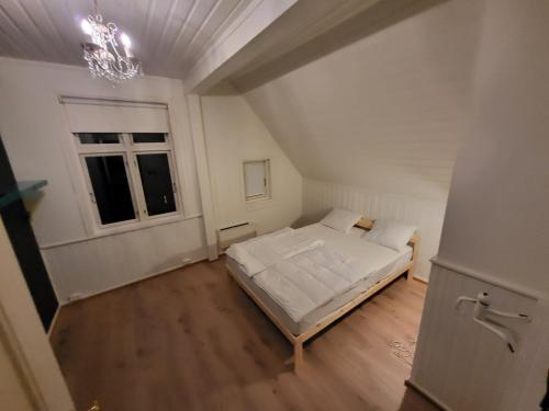 Gallery image of 5 Bedrooms House in Lillestrøm Central - 5 mins walk from Lillestrøm Station in Lillestrøm