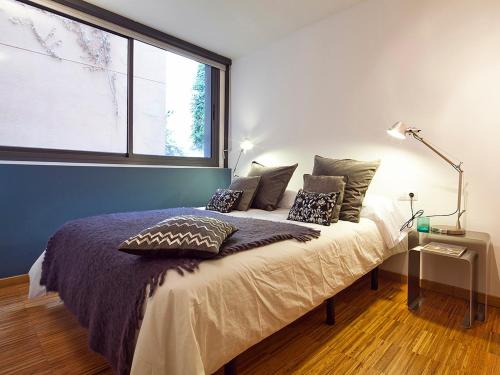 My Space Emirates - Charming Duplex in Barcelona ideal for Families or Friends