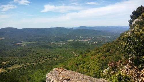 a view of a valley from the top of a mountain at TORTINETTE in Sainte-Anastasie-sur-Issole