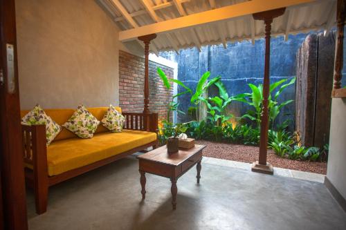 Jardín al aire libre en Dhyana Beach Villa
