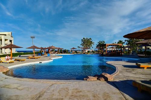 New Eagles Aqua Park Resort – Photos 3