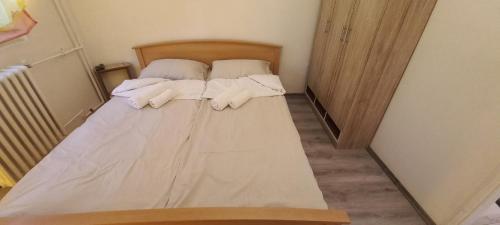 Postel nebo postele na pokoji v ubytování Alisa DBN