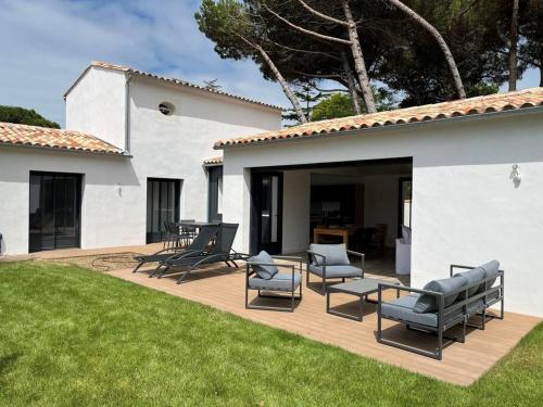 Villa - proche plages/commerces