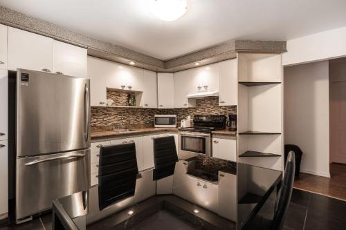 A cozinha ou cozinha compacta de Not usable - Iberville 570