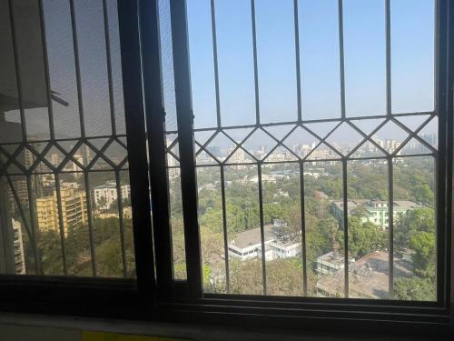 Gambar di galeri bagi Cozy Private Room w private bath n skyline view di Mumbai