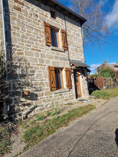 Photo de la galerie de l'établissement Maison dans un havre de paix, à Saint-Julien-le-Petit