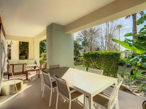 MINUTES FROM DISNEY 3bed 3bath Poolside at LUXURIOUS RESORT photo 73